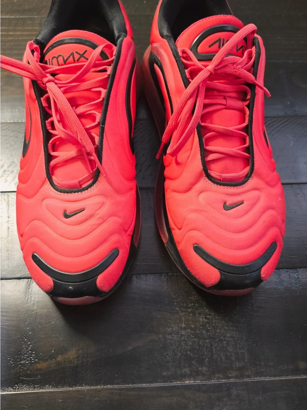 Nike Air Max 720 Red and Black Athletic Sneakers